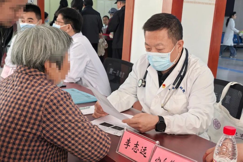 人口百萬，何以“大病不出縣”？